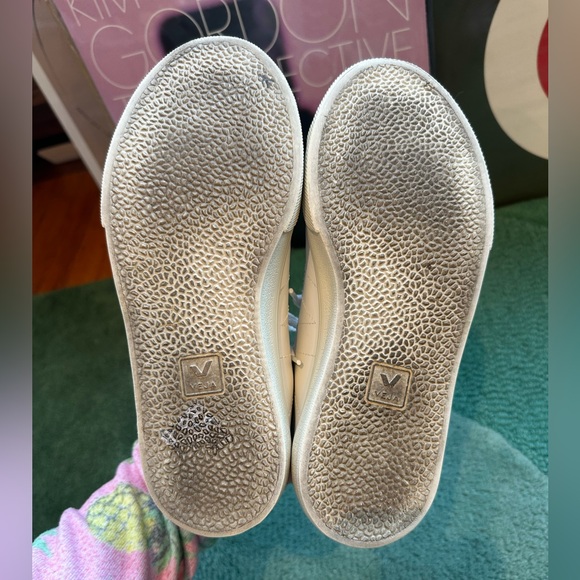 Veja EXCELLENT Esplar bright white leather stitched logo low top sneaker -5 - Picture 15 of 16